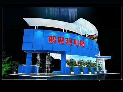 72平米展臺(tái)設(shè)計(jì)制作：四面開(kāi)口/前衛(wèi)/木質(zhì)結(jié)構(gòu)/藍(lán)色，為成就招商展展商而作（免費(fèi)使用）
